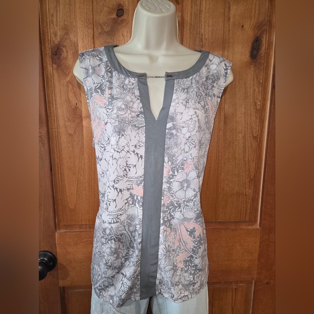 Tahari Gray and Pink Floral Top
